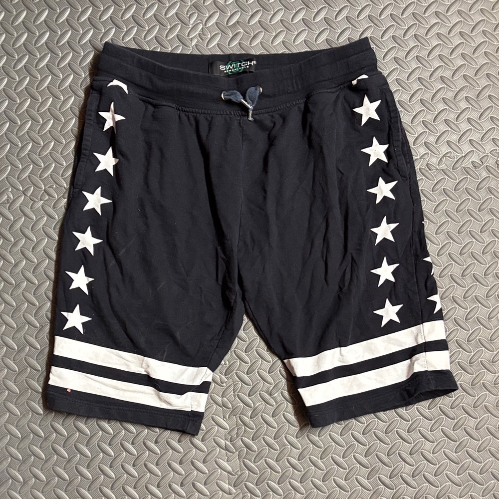 Black Star-Patterned Men's Athletic Shorts by Switch